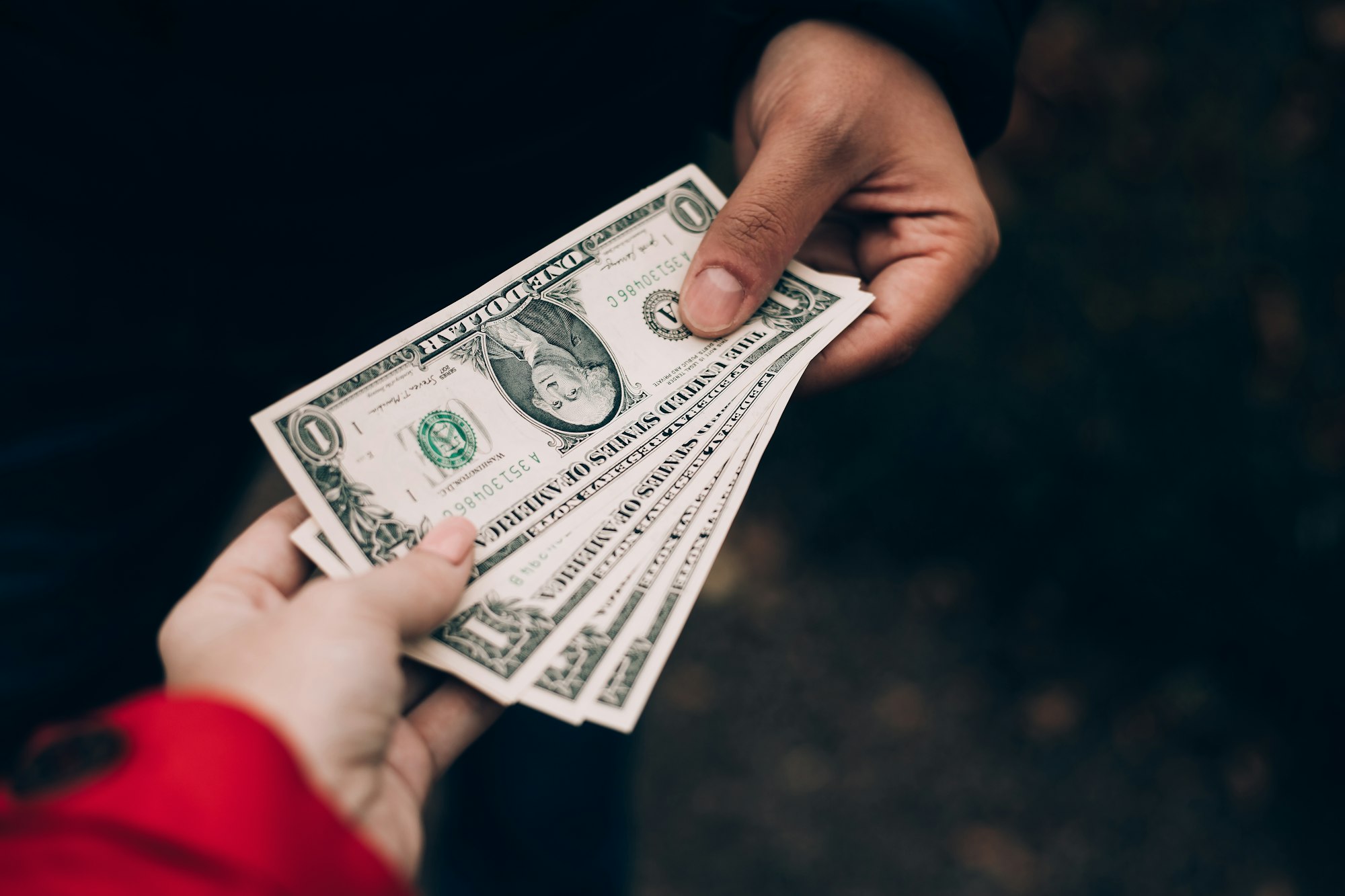 How to File a Complaint Against Someone Who Owes You Money in UAE?